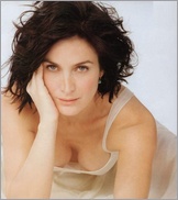 Carrie Anne Moss Nude Pictures