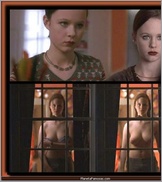Thora Birch Nude Pictures