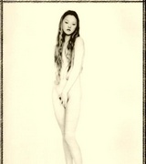 Devon Aoki Nude Pictures
